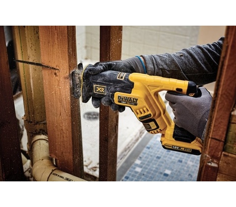 DEWALT DCS367P2