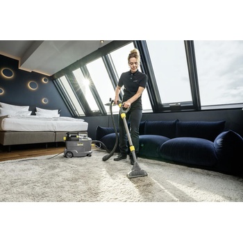 Image 1 of Kärcher Puzzi 8/1 C (1.100-225.0)