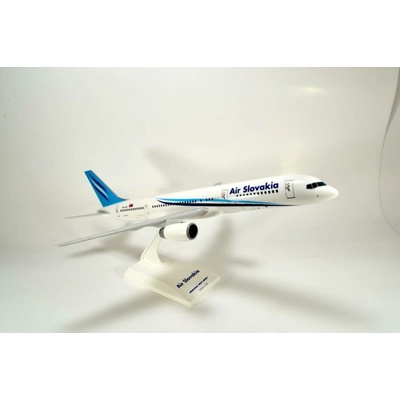 Skymarks Boeing B757 236 Air Slovakia Snap Fit 1:150