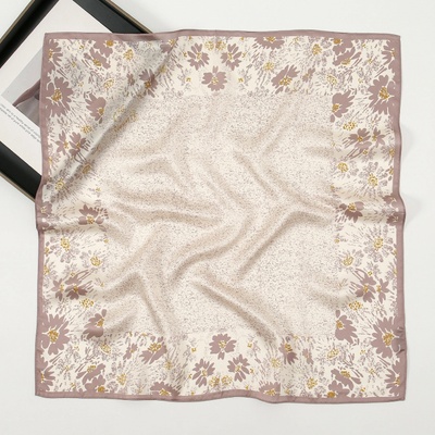 hedvábný šátek béžový s květy v dárkovém balení – Zboží Mobilmania