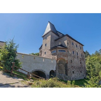 Romantický pobyt na historickém hradu Vildštejn se snídaní a degustační večeří pro 2 osoby
