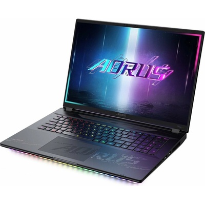 Gigabyte Aorus Master 18 BZHC6CZD42SP