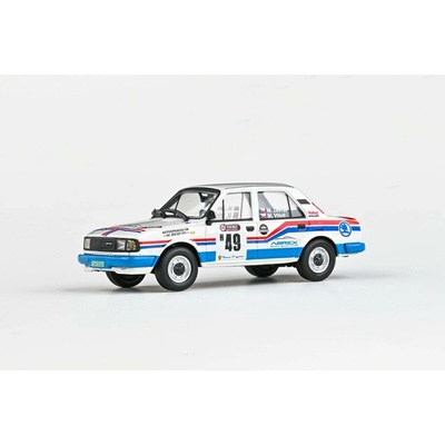 Abrex Škoda 120L 1984 Star Rally Barum Rally Zlín Historic 2021 49 Zavřel Vtípil 1:43