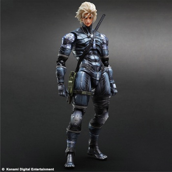Metal Gear Solid 2 Sons of Liberty Raiden 28 cm