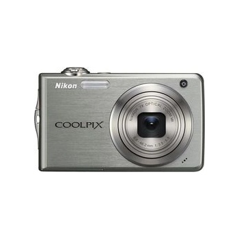 Nikon CoolPix S630