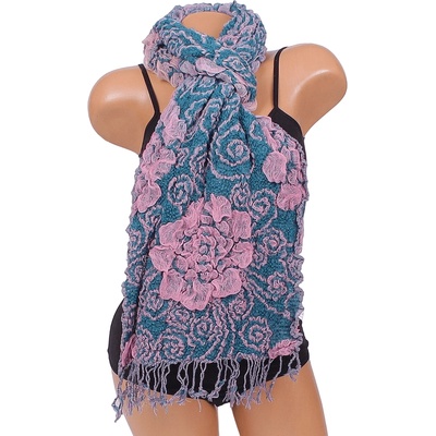 Топъл шал за зимата в петролено зелено с розови цветя