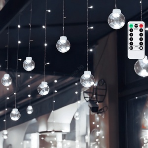 Aigostar - LED външна коледна гирлянда 120xLED/6W/230V/8 функции 3x0, 6m IP44 студено бяла+ДУ (AI2196)