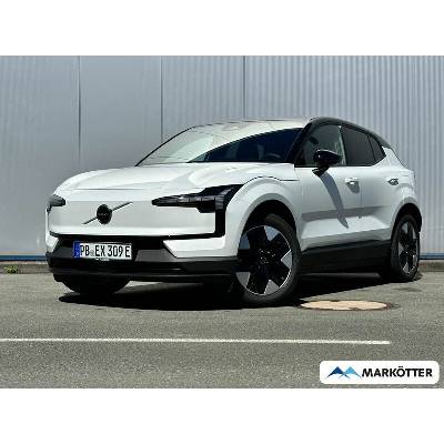 Volvo EX30 electric Plus 200 kW