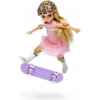 Lottie skateboardistka