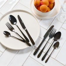 HOMLA Abele Súprava príborov matná čierna 16 ks