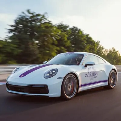 Jízda v Porsche 911 Carrera 4S na okruhu