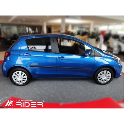 Lišty dverí Toyota Yaris 2015
