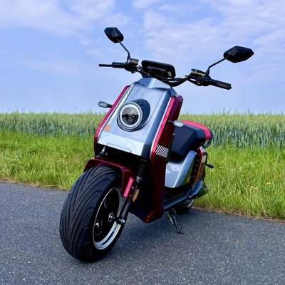 Leramotors SCOOTERS C7+ modrá