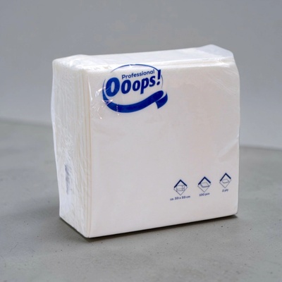 Ooops! Servítky 2V 33x33 cm 100 listov preloženie 1/4