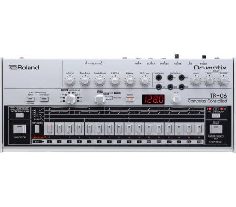 Roland TR-06
