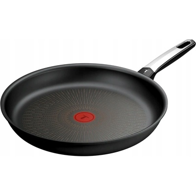 Tradiční pánev Tefal 32 cm s titanovým povrchem