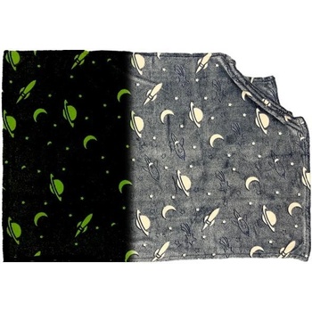 Mikro Trading Deka vesmírný design ve tmě svítící