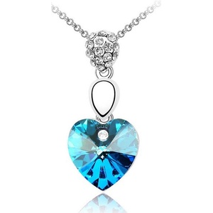  Дамско колие с красиво синьо сърце Swarovski