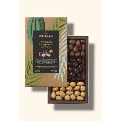 Valrhona Equinoxe lieskovce a mandle 300 g