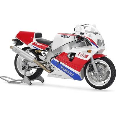 Tamiya Yamaha FZR750R OW01 1:12
