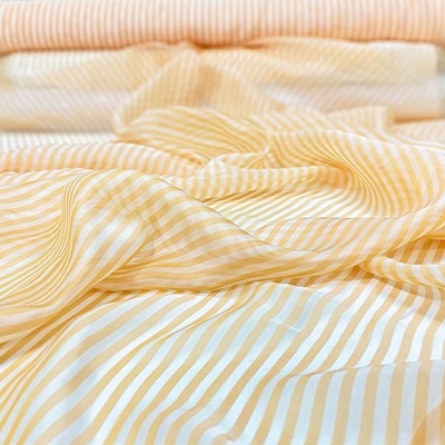 Organza 20283, marhuľovo-biely pruh, š.150