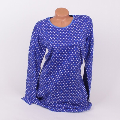 Памучна нощница в тъмносиньо с малки звездички в бяло и синьо