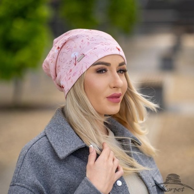 Dámská prodloužená úpletová čepice růžová