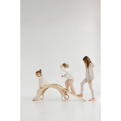 Dřevěná Montessori houpačka se skluzavkou lezeckou stěnou M přírodní