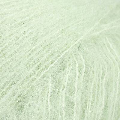DROPS Design Brushed Alpaca Silk Uni Colour 33 Pistachio Ice Cream Плетива прежда (109833)