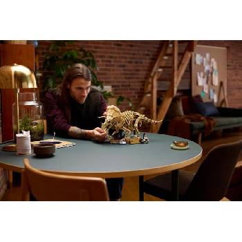 Image 1 of LEGO® Jurassic World - Dinosaur Fossils: Triceratops (77985)