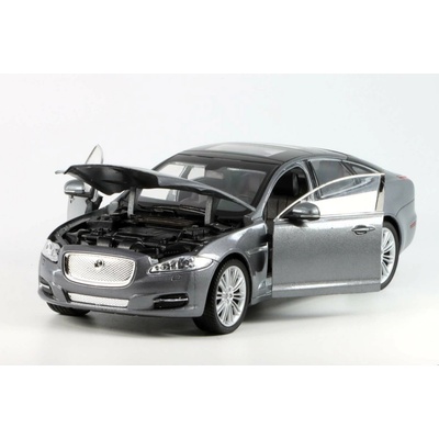 Jaguar XJ 2010 stříbrná Welly 1:24