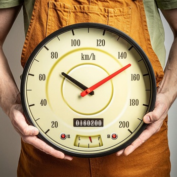 Dreboliiki Стенен Часовник Километраж