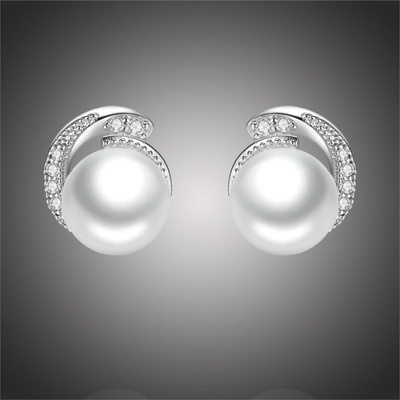 Grace Silver Jewellery stříbrné s perlou Leona E-SCE021 bílá