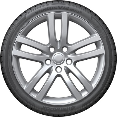 Hankook K120 Ventus V12 Evo 2205/40 R17 84W
