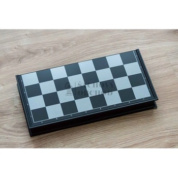 Magnetický backgammon, šach a dáma