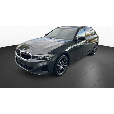 BMW 330e Touring xDrive 215 kW