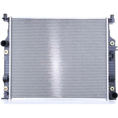 Chladič, chlazení motoru NISSENS 62576A