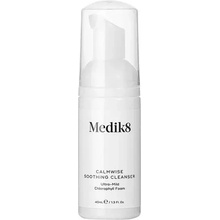 Medik8 Calmwise Soothing Cleanser Zklidňující čistící pěna na citlivou pleť 40 ml