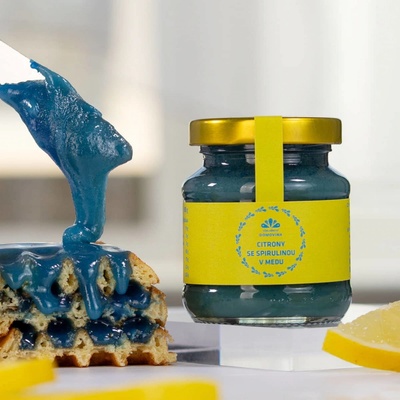 Včelařství Domovina Med s citrony a spirulinou 180 g – Sleviste.cz