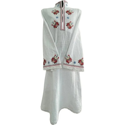 КАРНАВАЛ ДАМСКА РИЗА С БРОДЕРИЯ МОДЕЛ 7 (787720242004)