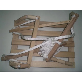 Image 1 of Дървена люлка с въжета