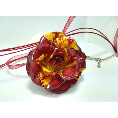 Meganflo Пъстра триизмерна роза