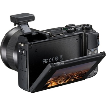 Canon EOS M3