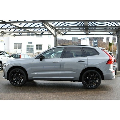 Volvo XC60 B5 Black Edition AWD 184 kW