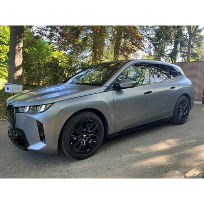 BMW iX xDrive Pro 300 kW