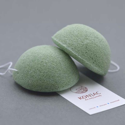 KONJAC Zelená Konjaková houbička se Zeleným čajem na mastnou a smíšenou pleť
