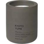 blomus Ароматна свещ FRAGA размер S - цвят Tarmac - аромат Kyoto Yume (BLOMUS-65952)