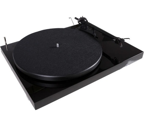 Pro-Ject debut III