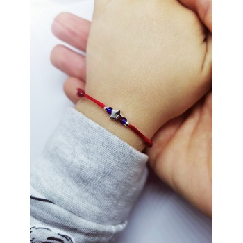 Image 1 of Червен конец с буква за бебе (21)