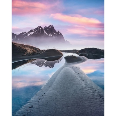 Komar Vliesová fototapeta Glowing Vestrahorn rozměry 200 x 250 cm